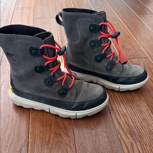Sorel Kids Black and Gray Boots with Red Accents